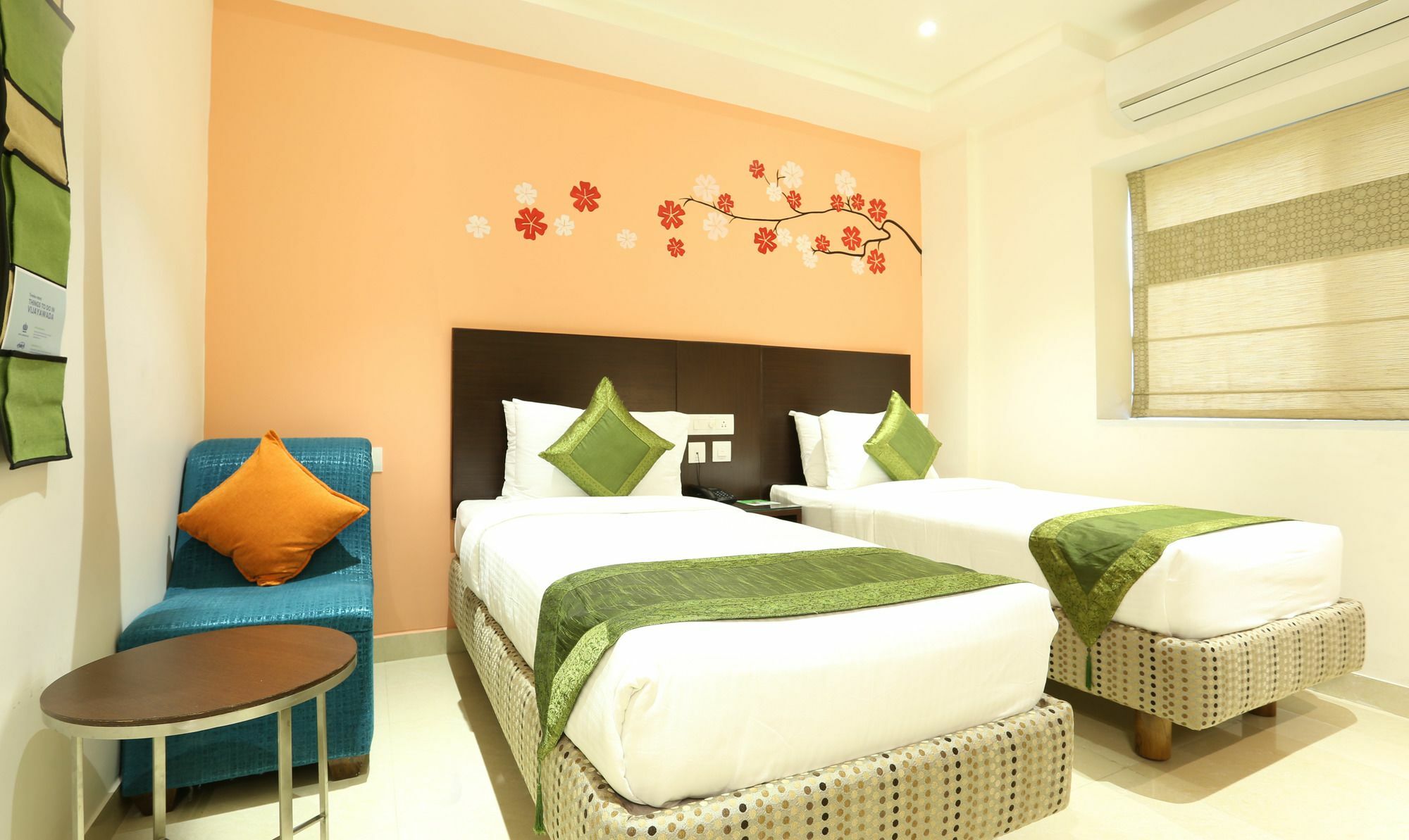 Treebo C Plaza Hotel Vijayawāda Exterior foto